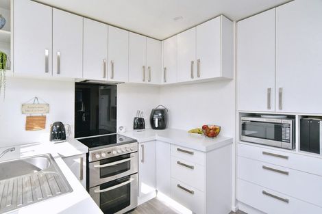 Photo of property in 24a Greenock Street, Redwood, Christchurch, 8051