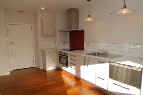 Photo of property in 179 Raumati Road, Raumati Beach, Paraparaumu, 5032