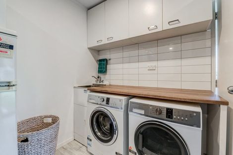 Photo of property in 75 Maygrove Drive, Orewa, 0931