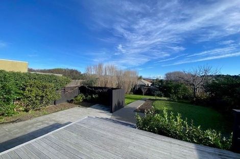 Photo of property in 2/518 Marine Parade, South New Brighton, Christchurch, 8062