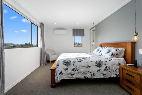 Photo of property in 1 Ada Close, Cambridge, 3434