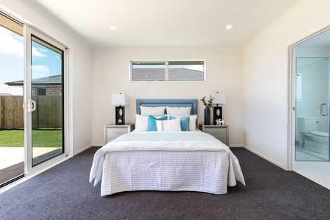 Photo of property in 39 Ruru Street, Cambridge, 3434