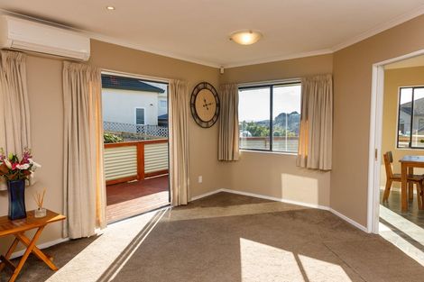Photo of property in 15 Tolhurst Street, Johnsonville, Wellington, 6037