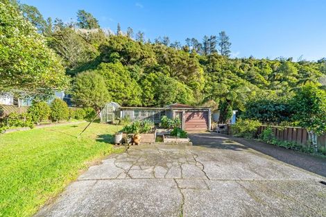 Photo of property in 44 Sunny Grove, Wainuiomata, Lower Hutt, 5014