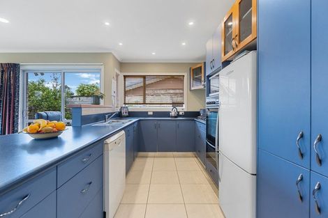 Photo of property in 4 Evelyn Place, Welbourn, New Plymouth, 4310