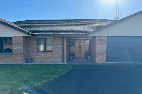 Photo of property in 127 Victoria Street, Cambridge, 3434