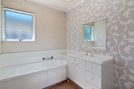 Photo of property in 10a Holland Street, Glenholme, Rotorua, 3010