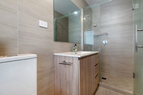 Photo of property in 8/26 Long Bay Drive, Torbay, Auckland, 0630