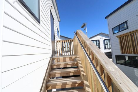 Photo of property in 10 Tukauri Place, Papakura, 2110