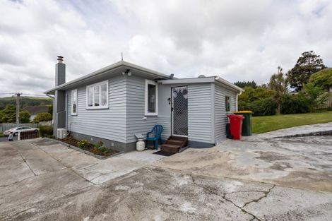Photo of property in 42 Leicester Street, Cannons Creek, Porirua, 5024