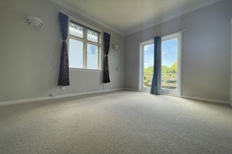 Photo of property in 15 Moffitt Street, Vogeltown, Wellington, 6021