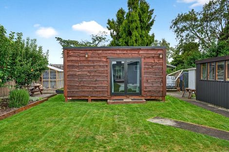 Photo of property in 3 Feist Street, Carterton, 5713