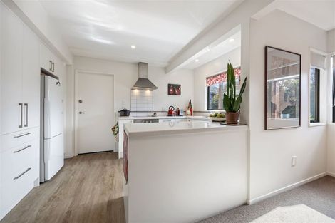 Photo of property in 1/114 Saint James Avenue, Papanui, Christchurch, 8053