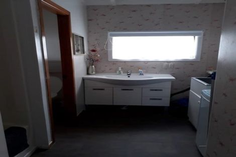 Photo of property in 39 Realm Place, Massey, Auckland, 0614