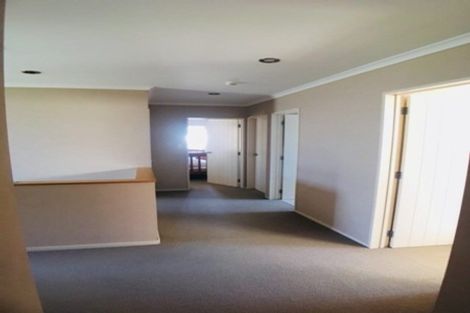 Photo of property in 143 Cyril French Drive, Flat Bush, Auckland, 2016