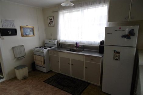 Photo of property in 42b Sackville Street, Fitzroy, New Plymouth, 4312