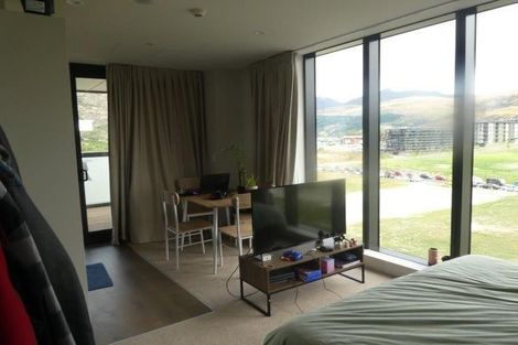 Photo of property in Kawarau Residences, 501/16a Mountain Ash Drive, Frankton, Queenstown, 9300