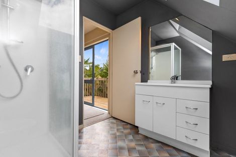 Photo of property in 2 Grasmere Way, Bethlehem, Tauranga, 3110