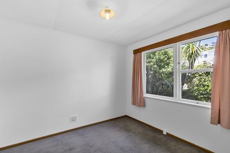 Photo of property in 8 Witham Street, Island Bay, Wellington, 6023