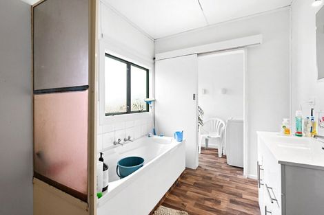 Photo of property in 12 Ohaupo Road, Hamilton Lake, Hamilton, 3204