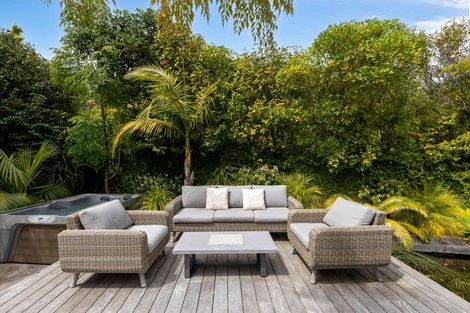 Photo of property in 36 The Cliffs, Britannia Heights, Nelson, 7010