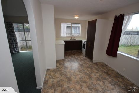 Photo of property in 8a Bromley Road, Bromley, Christchurch, 8062