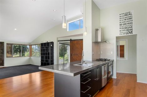 Photo of property in 275 Waitaha Road, Welcome Bay, Tauranga, 3112