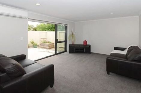 Photo of property in 2/15 Albert Street, Hamilton East, Hamilton, 3216