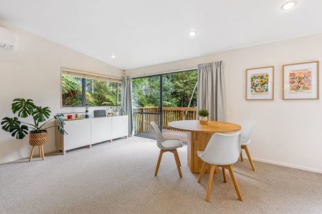 Photo of property in 23a Fairmount Road, Titirangi, Auckland, 0604