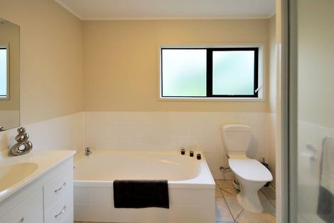 Photo of property in 31/8 Flynn Street, Birkdale, Auckland, 0626
