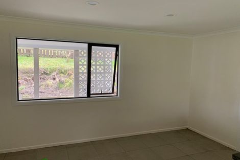 Photo of property in 27 Kowhai Road, Wainui, Silverdale, 0992