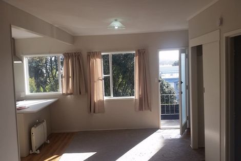 Photo of property in 8/16 Rutland Road, Stanley Point, Auckland, 0624