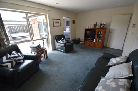 Photo of property in 19 Benmore Place, Omarama, 9412