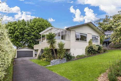 Photo of property in 25 Dobell Road, Stanmore Bay, Whangaparaoa, 0932
