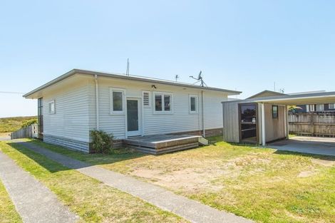 Photo of property in 1/766 Papamoa Beach Road, Papamoa Beach, Papamoa, 3118