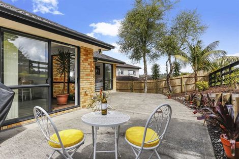 Photo of property in 1 Carol Lee Place, Albany Heights, Auckland, 0632