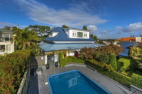 Photo of property in 8 Dodson Avenue, Milford, Auckland, 0620