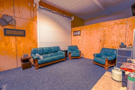 Photo of property in 57 Hawaiian Parade, Arkles Bay, Whangaparaoa, 0932