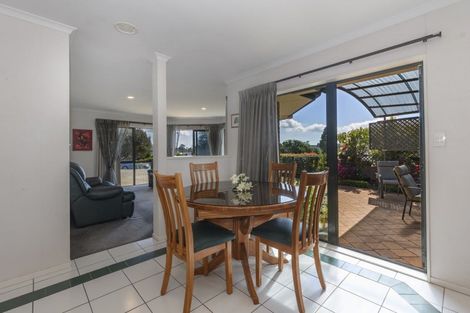 Photo of property in 16 Lindoch Avenue, Te Puna, Tauranga, 3174