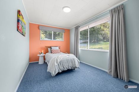 Photo of property in 74 Tirohanga Road, Tirohanga, Lower Hutt, 5010