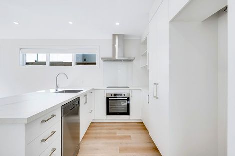 Photo of property in 10 Fisher Road, Cambridge, 3434