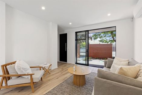 Photo of property in 83a Browns Road, St Albans, Christchurch, 8052