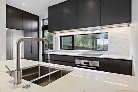 Photo of property in 7/805 Riddell Road, Saint Heliers, Auckland, 1071