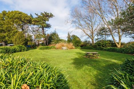 Photo of property in 1366 Rangiotu Road, Tiakitahuna, Palmerston North, 4477