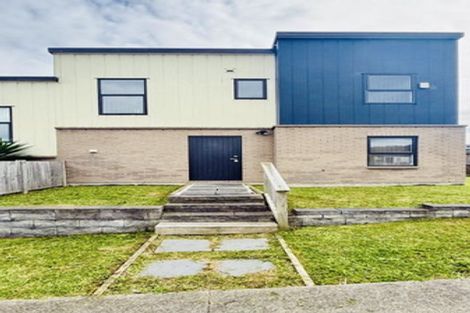 Photo of property in 1a Putiputi Way, Papakura, 2110