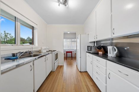 Photo of property in 3 Poto Street, Te Atatu South, Auckland, 0610
