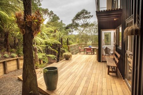 Photo of property in 16 Major Bridge Drive, Russell, 0272