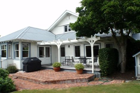 Photo of property in 186 Fendalton Road, Fendalton, Christchurch, 8052