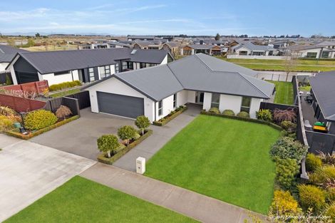 Photo of property in 62 Tiritiri Moana Drive, Pegasus, 7612