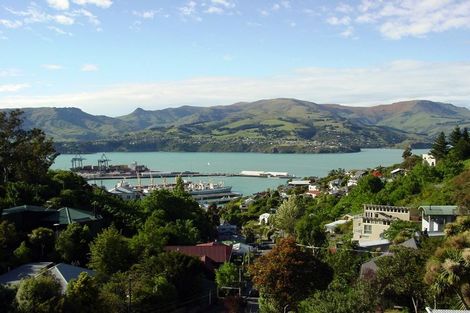 Photo of property in 57 Hawkhurst Road, Lyttelton, 8082
